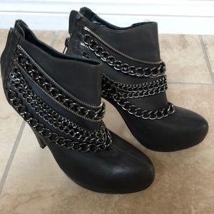 Dolce Vita booties